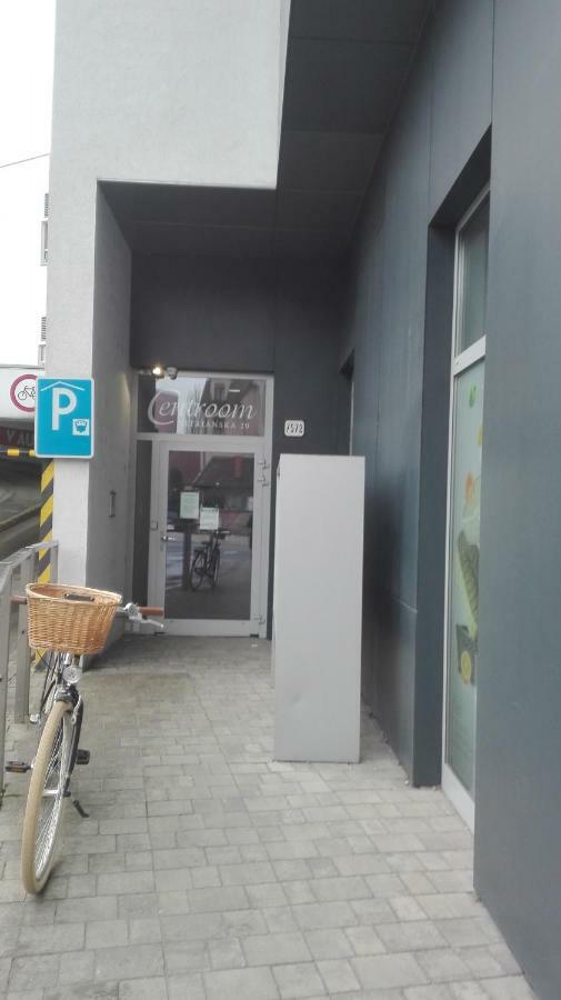 Design Apartment, The City Centre Close To The Health Spa Piest'any Exterior photo
